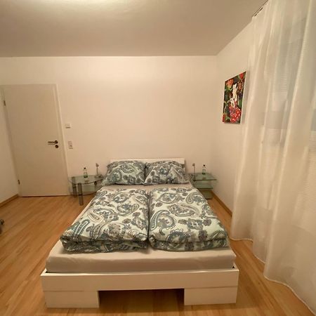 Ferienwohnung An Den Weinbergen Essenheim エクステリア 写真
